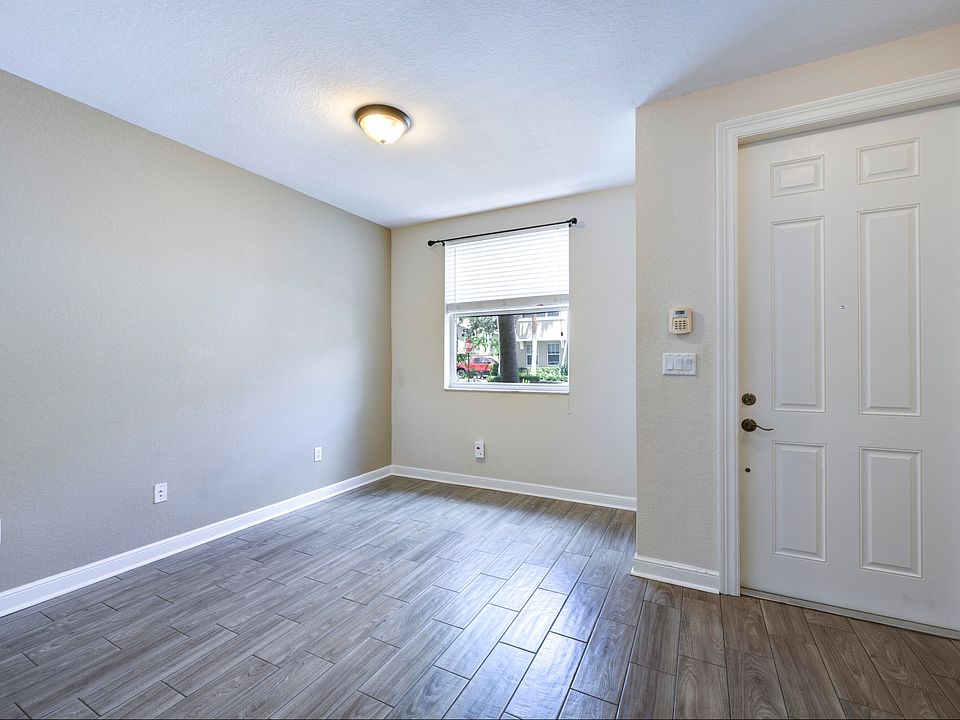 1st image of 433 Amador Lane #4