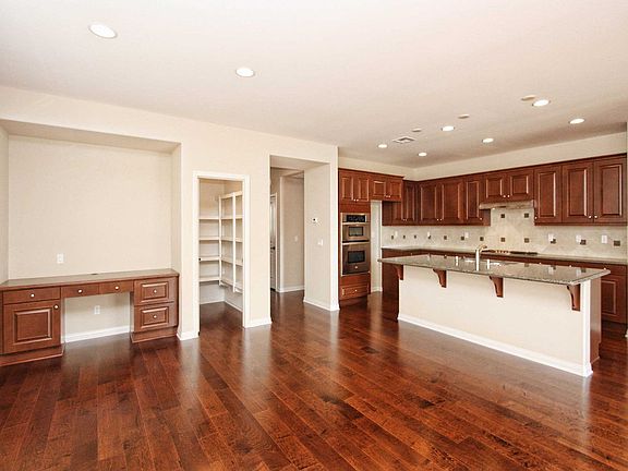 3rd image of 13564 Golden Elm Ln