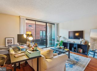 2141 P St NW APT 605, Washington, DC 20037