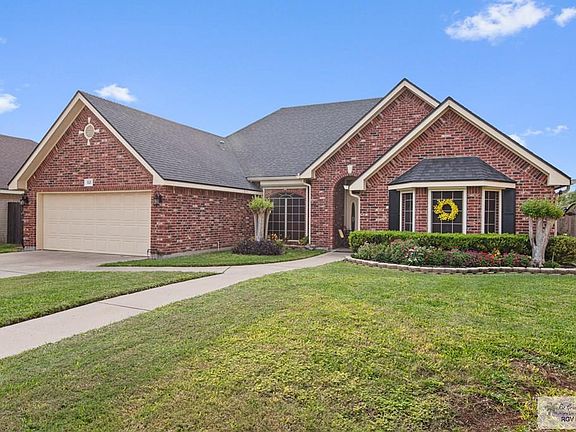 2nd image of 1521 Autumn Ct