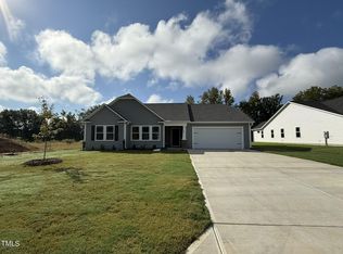 80 Oakfield Trace Dr, Four Oaks, NC 27524