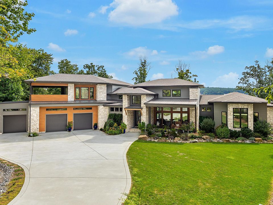 1st image of 3775 Crockett Pointe