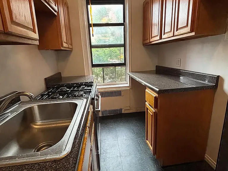 455 Schenectady Ave #1O — Photo 4