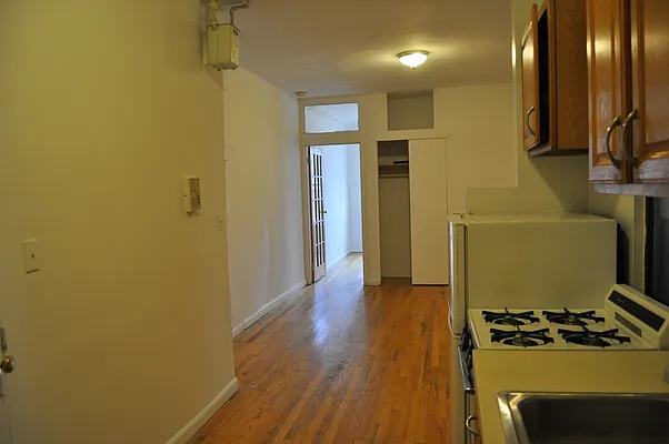 Rented by Sky Management | media 61