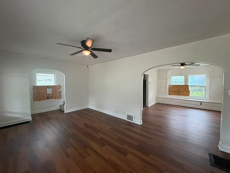 12704 Christine Ave — Photo 10
