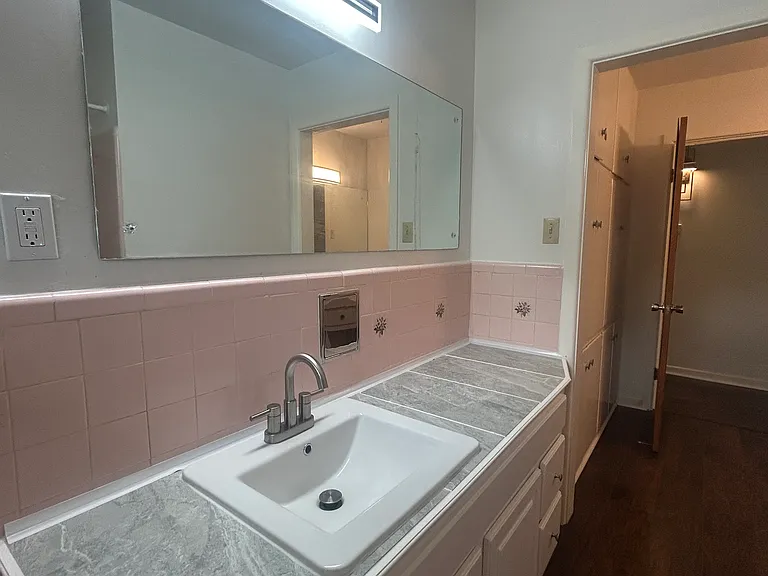 110 Northaven Dr — Photo 8