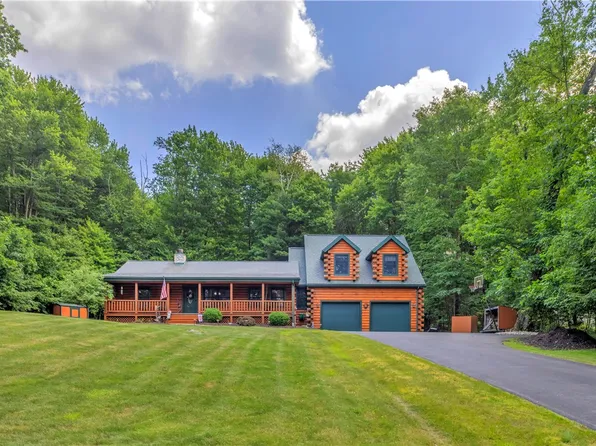 145 Saniga Rd, Slippery Rock, PA 16057