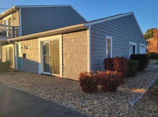 1100 Indian Rd, Virginia Beach, VA 23451