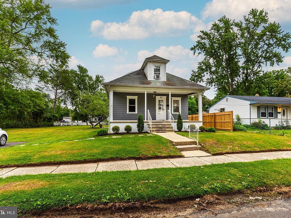 1st image of 27 Elm Ave