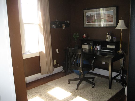 3rd image of 3660 Bellecrest Ave