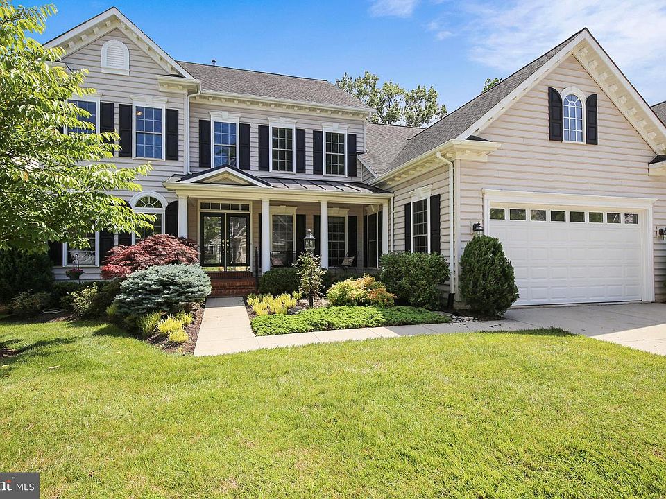 1st image of 3807 Glen Eagles Dr