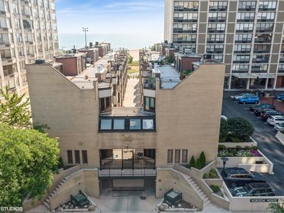 5747 N Sheridan Rd APT L, Chicago, IL, 60660