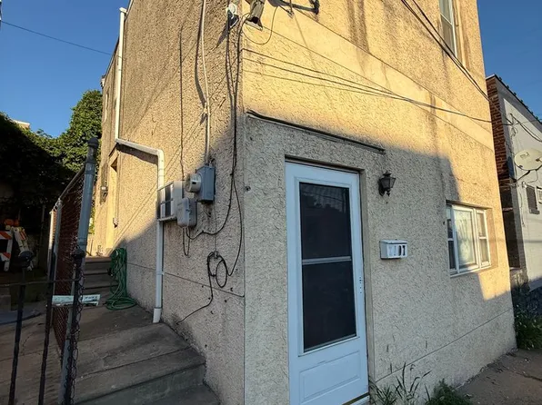 2107 Margaret St, Philadelphia, PA 19124