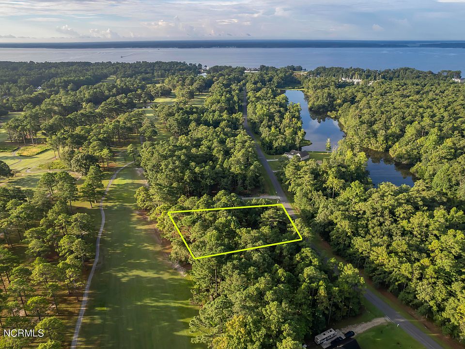 1st image of 221 Country Club Drive W