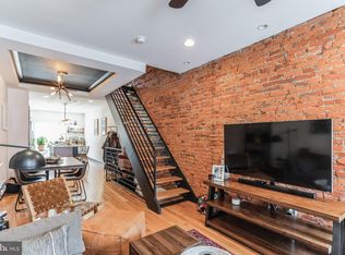 2033 E Arizona St, Philadelphia, PA 19125