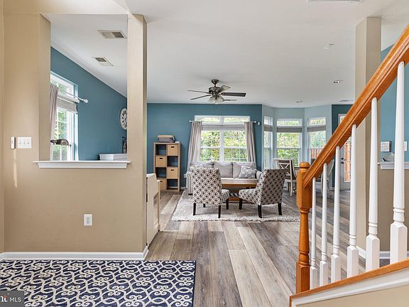 2nd image of 130 Carnoustie Ln