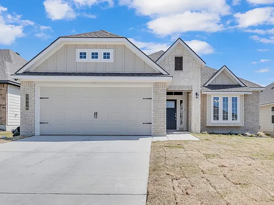 5510 Aurelia Dr
