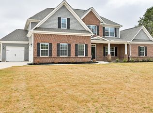 1127 Cherokee Rd, Pelzer, SC 29669