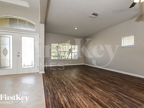 3rd image of 1507 Bonita Bluff Ct