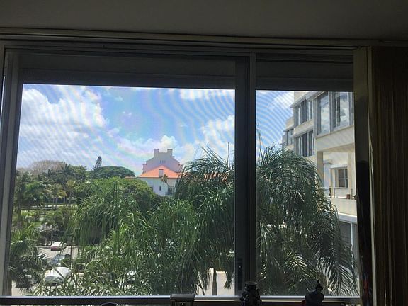 LIVING RM VIEW