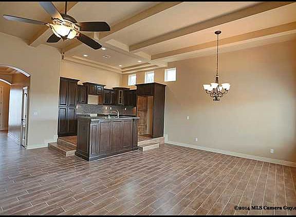 3rd image of 12736 Barstow Ave