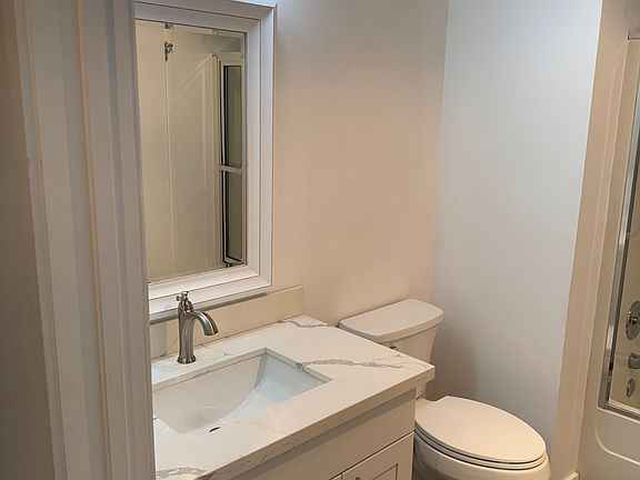 5th image of 406 4th Ave #406
