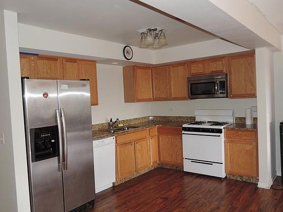 4th image of 8030 River Walk Dr Unit 6E