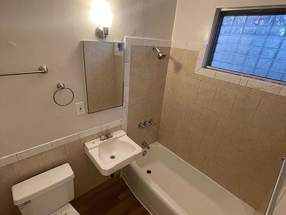 5th image of 5511 Cherry Ave APT 3
