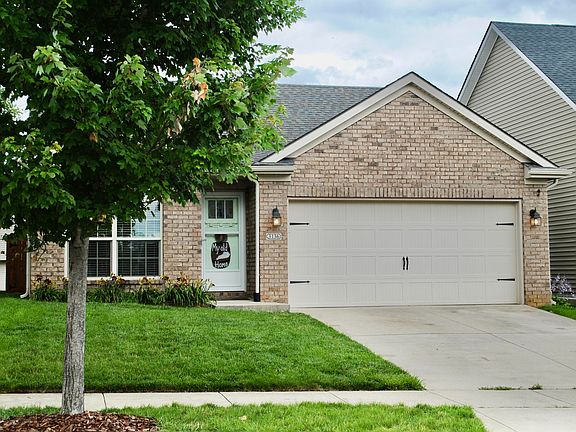 3rd image of 3136 Sweet Clover Ln