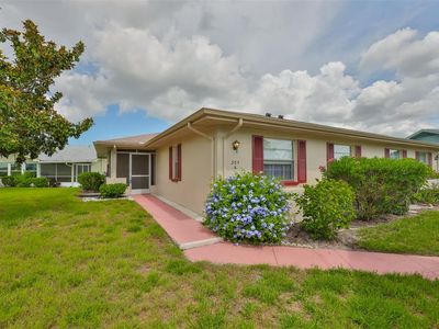 304 Fowling Ct UNIT A, Sun City Center, FL, 33573