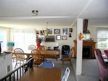 4th image of 2812 Harborview Dr