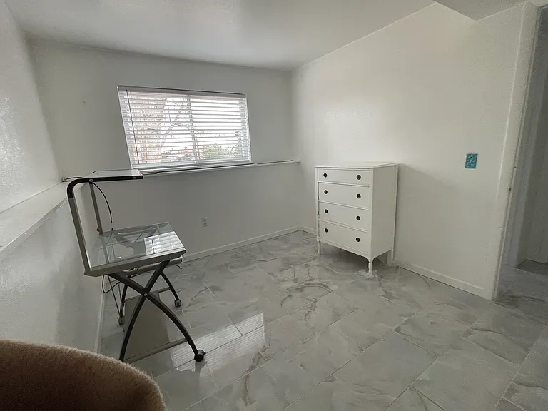 E Wagontrail Dr — Photo 11