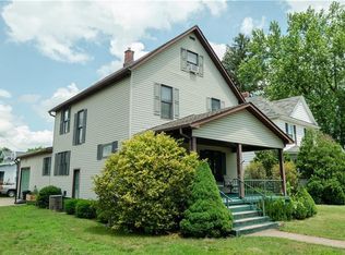 903 E Front St, Dover, OH