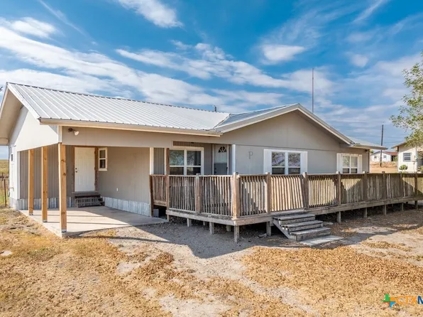 3300 State Highway 95 S, Shiner, TX 77984