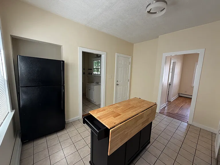 167 Dexter St #1 — Photo 10