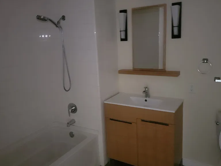 6311 N Figueroa St #2 — Photo 8