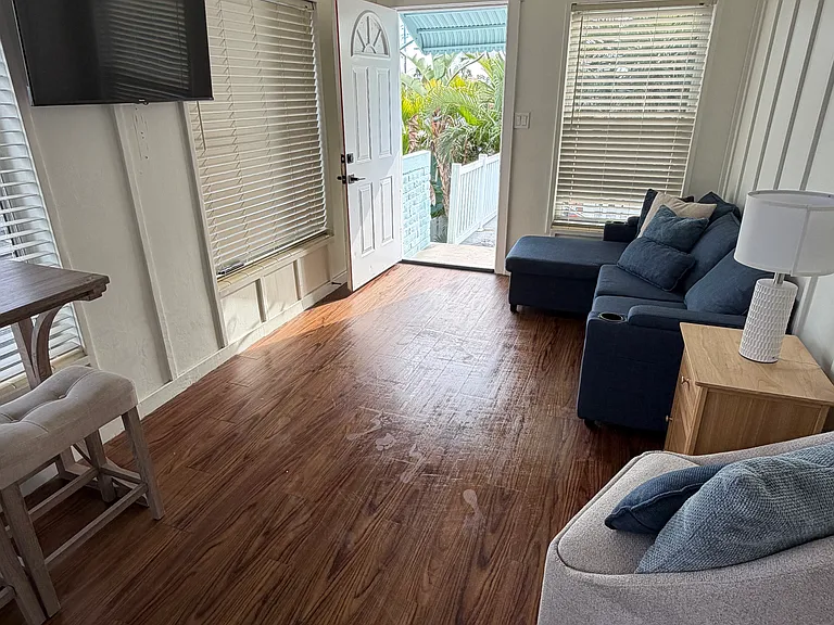 509 S Bayshore Dr #2 — Photo 3