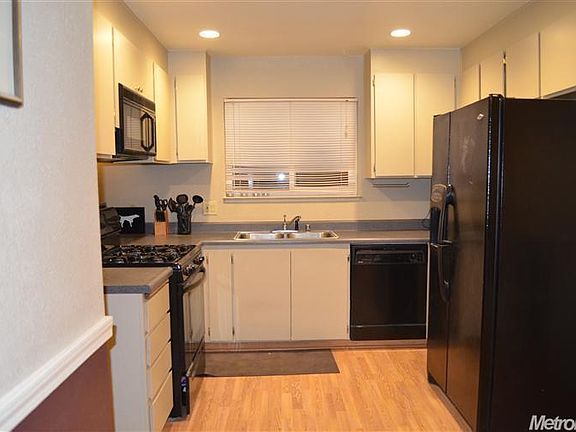 5th image of 5836 Pikes Peak Way