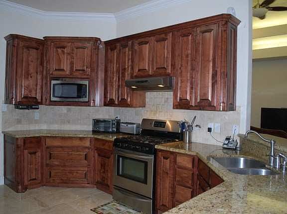 2nd image of 8100 Oakmont Dr