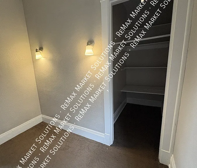 4429 Warner Rd #3 — Photo 8