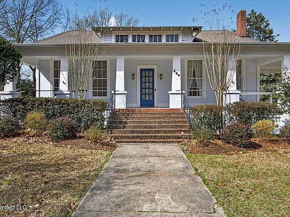 4th image of 504 W Railroad Ave