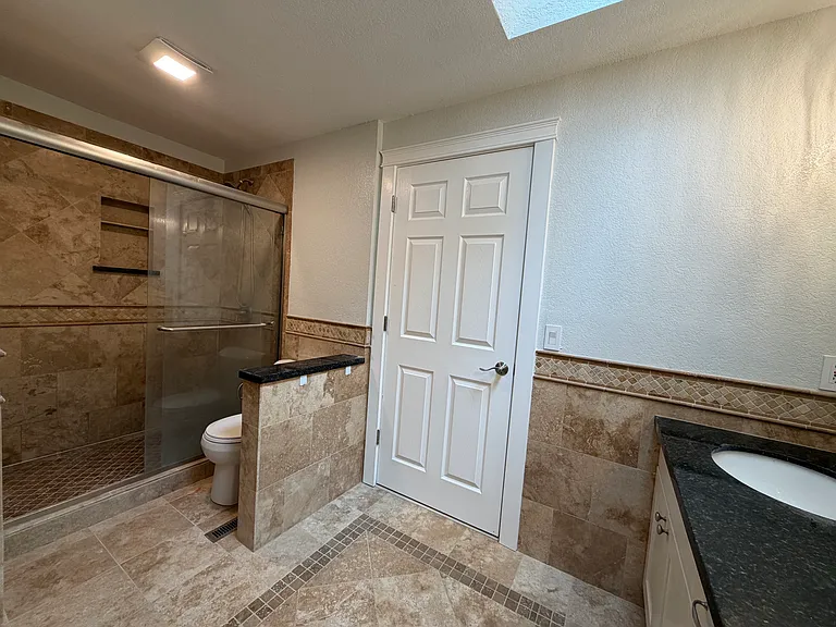 23820 SE 40th Pl — Photo 20