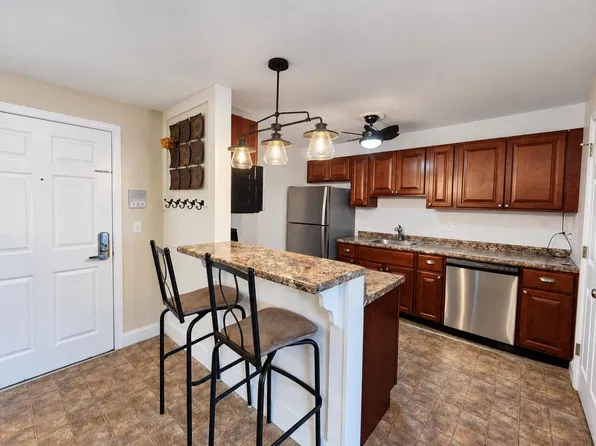 65 Log Street #K3, Manchester, NH 03102