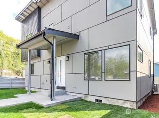114 E Willis St, Kent, WA 98032