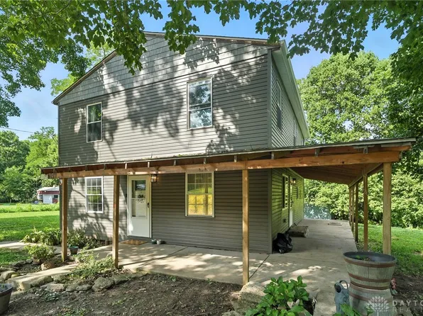 349 N Main St, Somerville, OH 45064