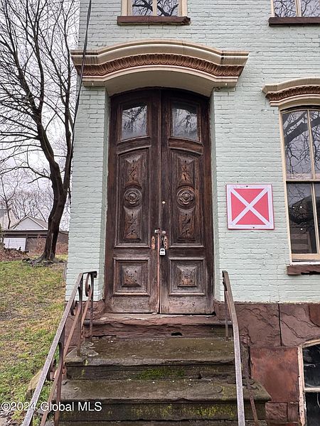 2nd image of 21 2nd Street