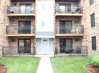 4550 W 57th St APT 1C1, Chicago, IL 60629