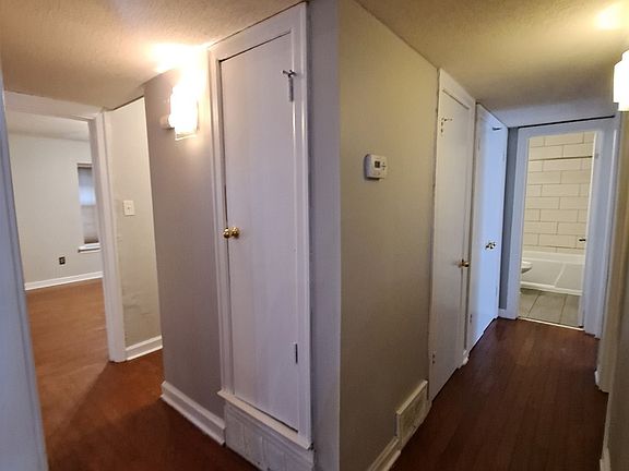 5th image of 3243 Thirteen Colony Mall APT 2B