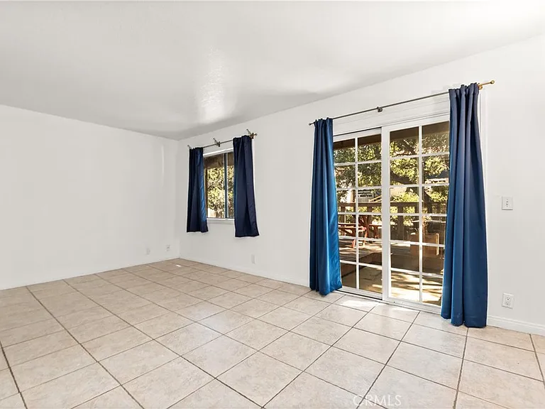 23586 Ehlers Dr — Photo 22