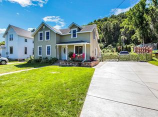 537 E 7th St, Red Wing, MN 55066